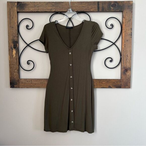 Shinestar Olive Green Lightweight Rayon Spandex Knit V Neck Size M - Picture 2 of 11